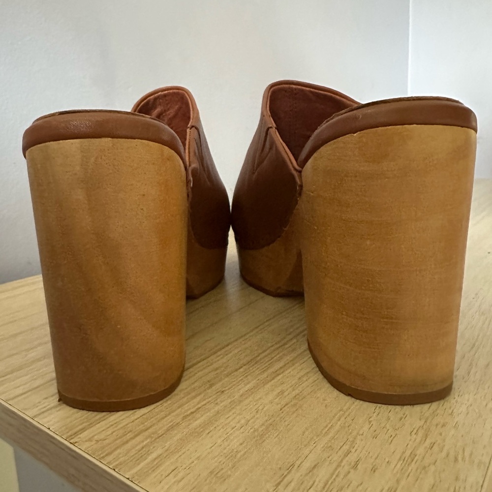 Charlotte Stone Cognac Leather Slide Mules - Picture 6 of 7